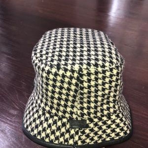 Coach Black and White  Houndstooth Bucket Hat